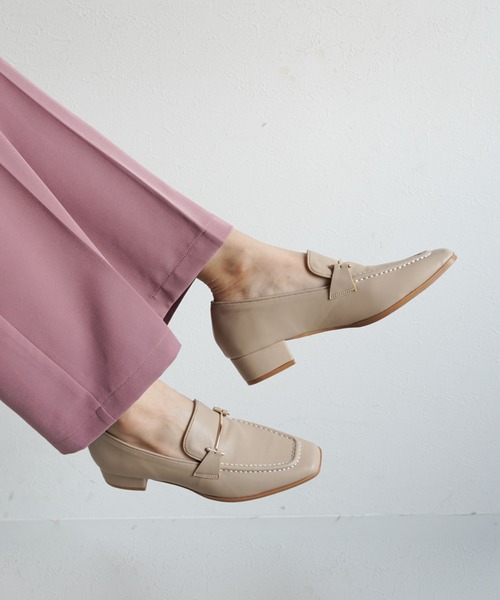 Fabby fabby（ファビィーファビィー）の「ビットローファー（ローファー・レディース・オフホワイト/ブラック/ベージュ/ブラウン・MEDIUM/SMALL/LARGE）」の4枚目の写真