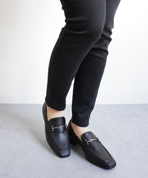 Fabby fabby（ファビィーファビィー）の「ビットローファー（ローファー・レディース・オフホワイト/ブラック/ベージュ/ブラウン・MEDIUM/SMALL/LARGE）」の17枚目の写真