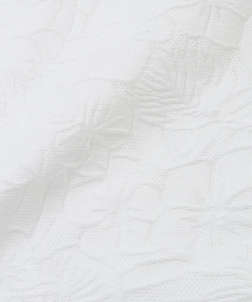 MEN'S BIGI(メンズビギ)の「【COOL MAX】リンクスジャカードフラワー柄ポロシャツ(ポロシャツ・メンズ・ネイビー/グリーン/ホワイト・01/02/03)」の9枚目の写真