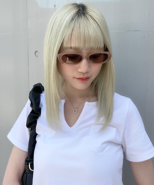 Peony（ピオニー）の「【Peony/ピオニー】/Y2Kオーバルフレームサングラス（サングラス・レディース・その他/クリア/ブラック/ベージュ・FREE）」の3枚目の写真