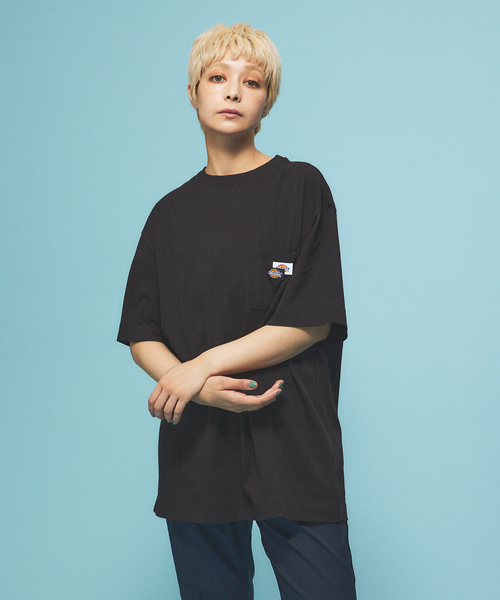 Dickies（ディッキーズ）の「【DICKIES/ディッキーズ】ポケットTシャツ / remind meバックプリントT-SHIRT / ユニセックス（Tシャツ/カットソー・メンズ・ブラック/グリーン/グレー/ホワイト・L/XL/M）」の13枚目の写真