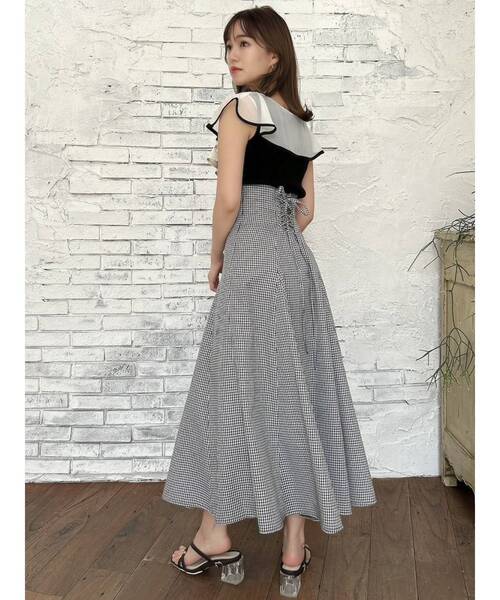 dazzlin（ダズリン）の「レイヤードパイピングノースリトップス（ニット/セーター・レディース・ピンク/ブラック/オフホワイト/ブルー・FREE）」の11枚目の写真