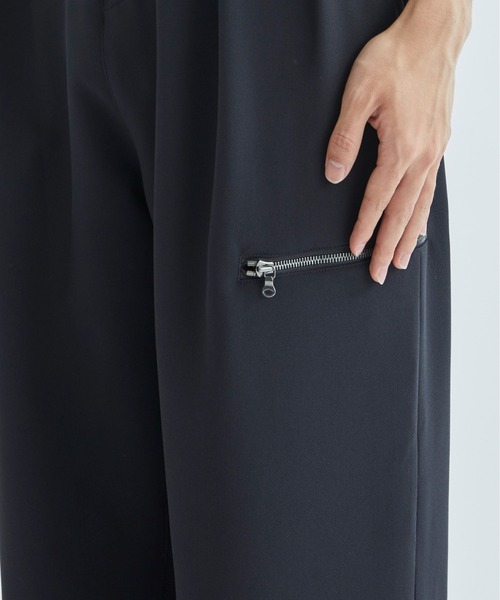 SHAREEF STUDIOS別注　セットアップ SHAREEF（シャリーフ）の「STUDIOUS別注 ZIP PANTS（スラックス）」 - WEAR