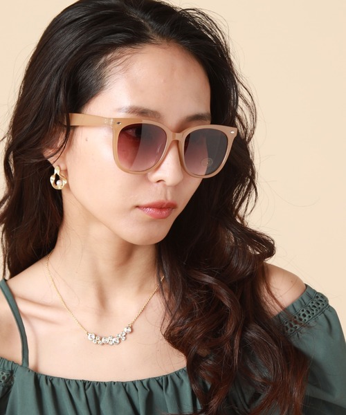 Cheek（チーク）の「スクエアビッグサングラス（サングラス・レディース・ブラウン/ブラック・FREE）」の6枚目の写真