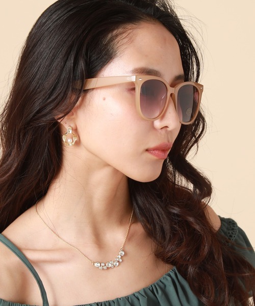Cheek（チーク）の「スクエアビッグサングラス（サングラス・レディース・ブラウン/ブラック・FREE）」の8枚目の写真