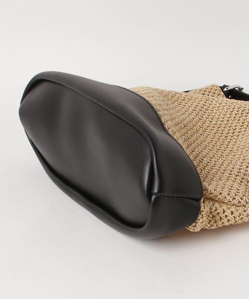 a:mure（アミュール）の「メッシュショルダーバッグ（ハンドバッグ・レディース・ブラック/ブラウン/ホワイト・FREE）」の6枚目の写真