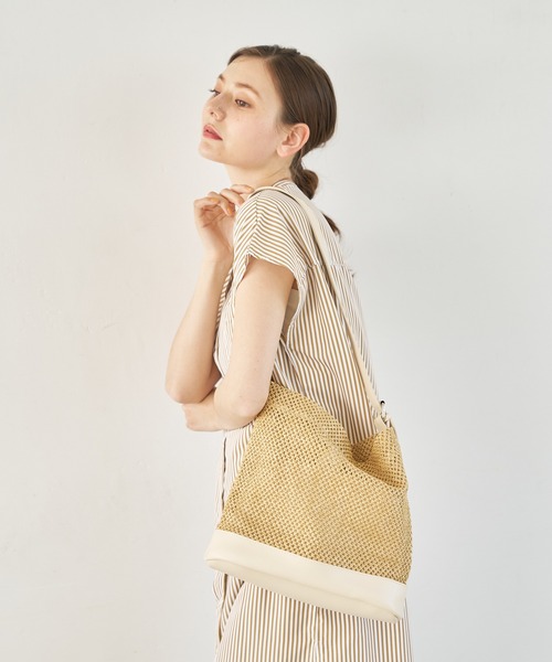 a:mure（アミュール）の「メッシュショルダーバッグ（ハンドバッグ・レディース・ブラック/ブラウン/ホワイト・FREE）」の17枚目の写真