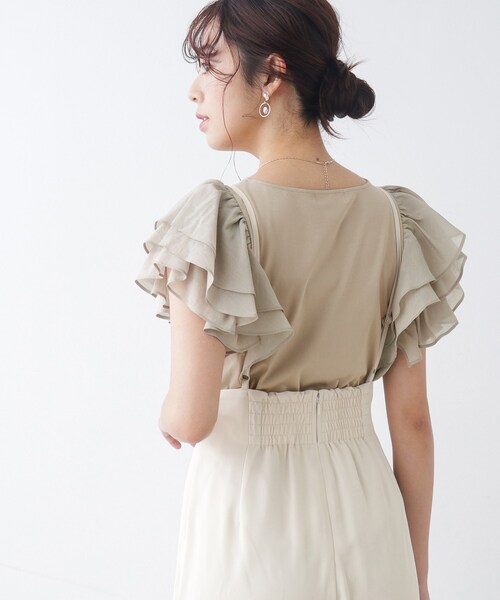 couture brooch（クチュールブローチ）の「◆【大人可愛い華盛りデザイン】シアーラッフルスリーブTシャツ（Tシャツ/カットソー・レディース・カーキ/オフホワイト/ブラック・36/38/40/42）」の6枚目の写真