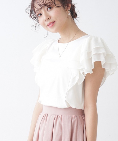 couture brooch（クチュールブローチ）の「◆【大人可愛い華盛りデザイン】シアーラッフルスリーブTシャツ（Tシャツ/カットソー・レディース・カーキ/オフホワイト/ブラック・36/38/40/42）」の2枚目の写真