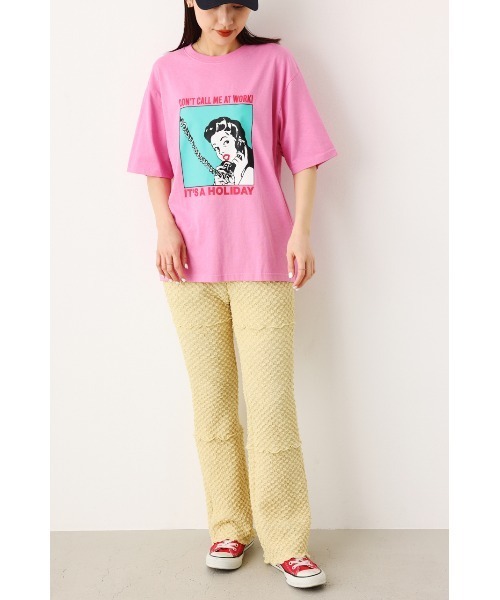 RODEO CROWNS WIDE BOWL（ロデオクラウンズワイドボウル）の「HOLIDAY LADY Tシャツ（Tシャツ/カットソー・レディース・ホワイト/ライトイエロー/ライトピンク・FREE）」の7枚目の写真