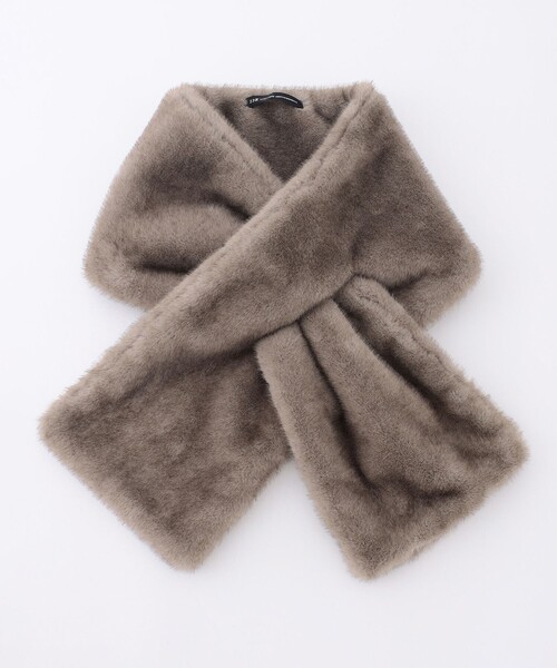 23区（ニジュウサンク）の「フェイクファー ティペット（マフラー・レディース・ブラウン系/ベージュ系/ライトグレー系/グレー系・F）」の12枚目の写真