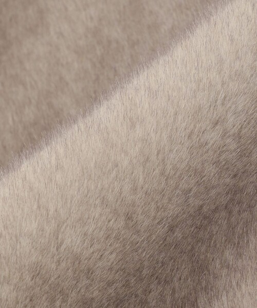 23区（ニジュウサンク）の「フェイクファー ティペット（マフラー・レディース・ブラウン系/ベージュ系/ライトグレー系/グレー系・F）」の5枚目の写真