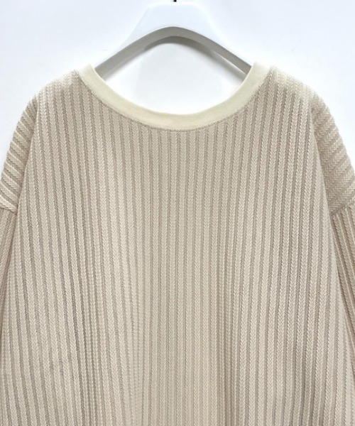 CHIGNON（シニヨン）の「CHIGNON スポンジストライププルオーバー（Tシャツ/カットソー・レディース・ブルー/ブラック/ベージュ・FREE）」の9枚目の写真