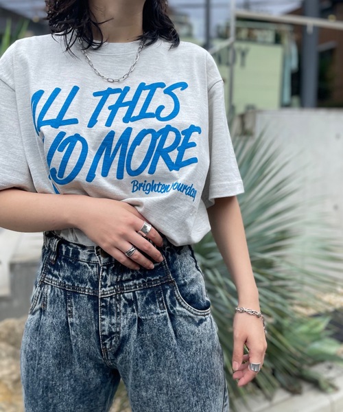 mi via loca(ミヴィアロカ)の「United Athle ALLTHIS 発泡プリントTシャツ 【PT NO. MVL013】(Tシャツ/カットソー・レディース・スミクロ/オートミール/オフホワイト・MEDIUM/LARGE/X-LARGE)」の3枚目の写真