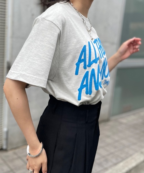 mi via loca(ミヴィアロカ)の「United Athle ALLTHIS 発泡プリントTシャツ 【PT NO. MVL013】(Tシャツ/カットソー・レディース・スミクロ/オートミール/オフホワイト・MEDIUM/LARGE/X-LARGE)」の21枚目の写真