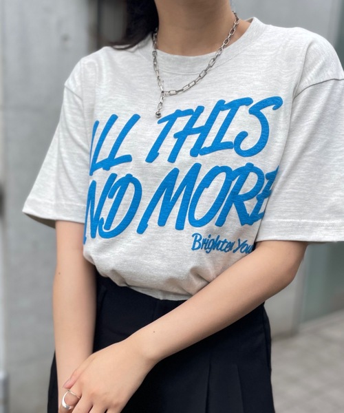 mi via loca(ミヴィアロカ)の「United Athle ALLTHIS 発泡プリントTシャツ 【PT NO. MVL013】(Tシャツ/カットソー・レディース・スミクロ/オートミール/オフホワイト・MEDIUM/LARGE/X-LARGE)」の22枚目の写真