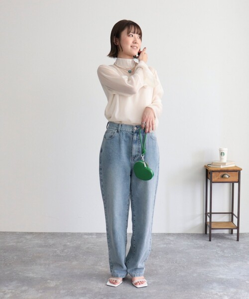 fredy emue(フレディエミュ)の「【オケージョン対応】フレアスリーブシアーブラウス(シャツ/ブラウス・レディース・ライトグレー/ブラック/キナリ・38)」の8枚目の写真