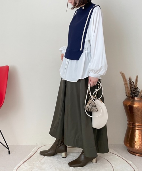 DOLLUPOOPS（ドールアップウップス）の「ラインニットベストドッキングブラウス（シャツ/ブラウス・レディース・ブラック/ネイビー/グレー・38）」の12枚目の写真