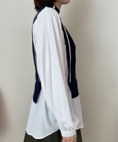 DOLLUPOOPS（ドールアップウップス）の「ラインニットベストドッキングブラウス（シャツ/ブラウス・レディース・ブラック/ネイビー/グレー・38）」の17枚目の写真