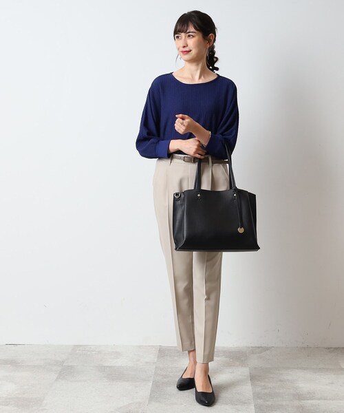 SHOO・LA・RUE（シューラルー）の「◆【軽量／2WAY／A4】ふわっと軽いトートバッグ（トートバッグ・レディース・サンドベージュ/ブラック/グレー・00）」の12枚目の写真