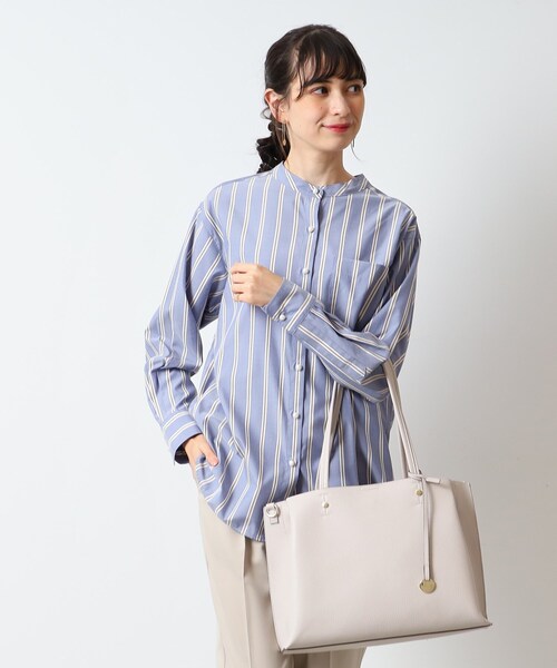 SHOO・LA・RUE（シューラルー）の「◆【軽量／2WAY／A4】ふわっと軽いトートバッグ（トートバッグ・レディース・サンドベージュ/ブラック/グレー・00）」の19枚目の写真