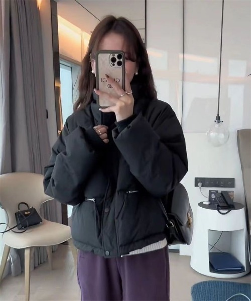 Ritzy(リッツィー)の「ショート丈 エコダウンジャケット(ダウンジャケット/コート・レディース・ブラック/ワイン/ベージュ/ホワイト・M/L/XL)」の5枚目の写真