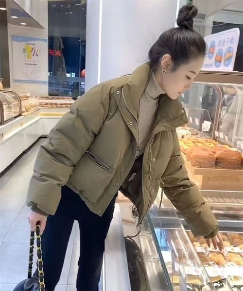 Ritzy(リッツィー)の「ショート丈 エコダウンジャケット(ダウンジャケット/コート・レディース・ブラック/ワイン/ベージュ/ホワイト・M/L/XL)」の9枚目の写真