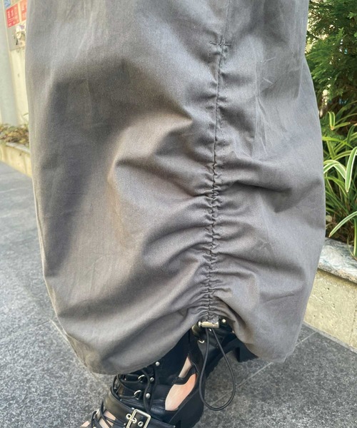 SPIGA（スピーガ）の「ﾍﾞﾙﾄ付ﾊﾞｯｸｽﾘｯﾄｶｰｺﾞﾛﾝｸﾞｽｶｰﾄ（スカート・レディース・カーキ/ブラック/グレー・FREE）」の8枚目の写真