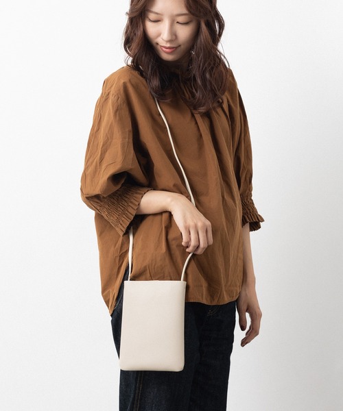 emonique（エモニーク）の「レザー風ミニショルダーバッグ（ショルダー