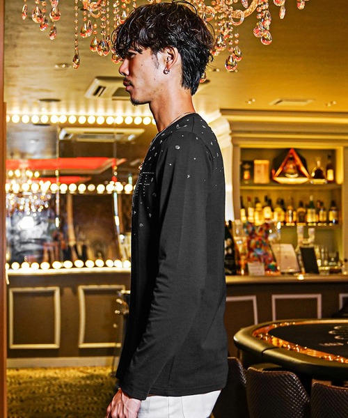 SOMEDIFF(サムディフ)の「HOTFIXロゴロンT メンズ 長袖Tシャツ タイトシルエット 春服(Tシャツ/カットソー・メンズ・ブラック×ゴールド/ブラック×シルバー/ホワイト×シルバー・L/M/XL)」の14枚目の写真
