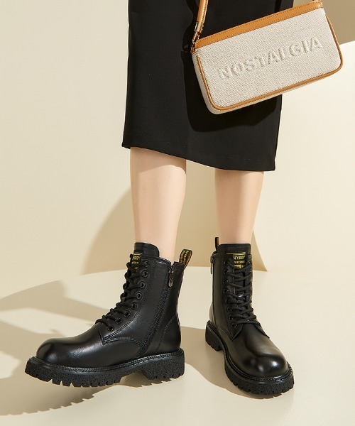 DRESS PLUS(ドレスプラス)の「【22.5cm-25cm】トラックソール レースアップブーツ レディース 編み上げブーツ サイドジッパー 厚底(ブーツ・レディース・アイボリー/ブラック/ベージュ・23.5/25/22.5/24/24.5/23)」の9枚目の写真