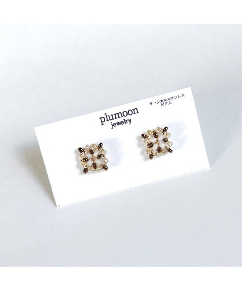 tone(トーン)の「【plumoon】チェック模様のミニピアス(MA)(ピアス(両耳用)・レディース・ブラウン/ブラック・FREE)」の2枚目の写真