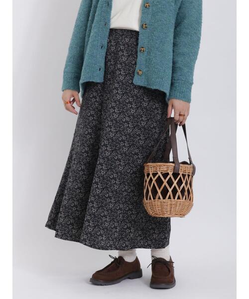 Samansa Mos2（サマンサ モスモス）の「【帯電防止】柄アソートスッキリストレートスカート（スカート・レディース・ブラック/レッド/ベージュ/ブルー・F）」の2枚目の写真