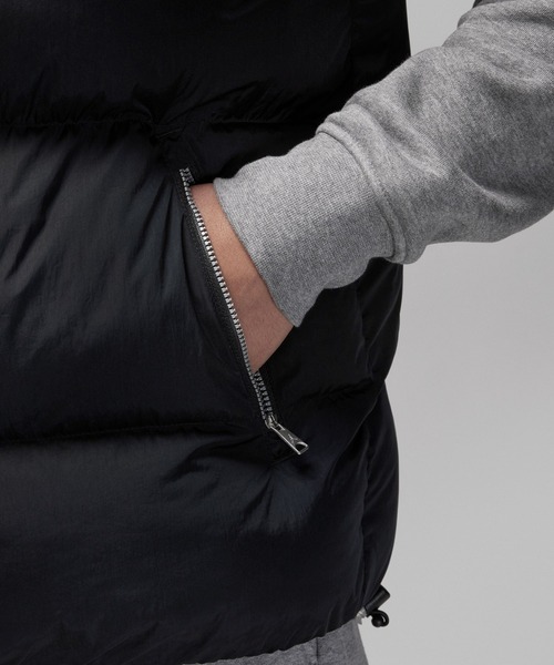 JORDAN BRAND（ジョーダンブランド）の「JORDAN BRAND/ジョーダンブランド/JORDAN ESSENTIALS ECO VEST/FB7308-010（ダウンベスト・メンズ・ブラック・LARGE/MEDIUM）」の9枚目の写真