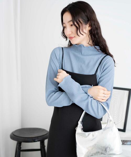 WEGO(ウィゴー)の「WEGO/カラーメロウロンT(Tシャツ/カットソー・レディース・ブラック/ホワイト/サックスブルー・FREE)」の1枚目の写真