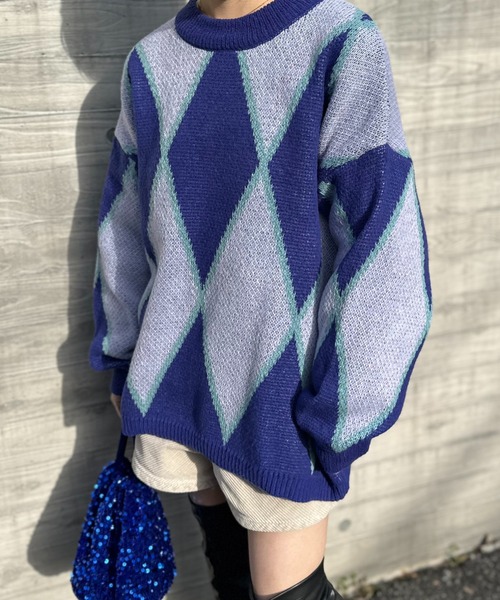 mi via loca（ミヴィアロカ）の「ダブルジャガード ダイヤ柄 ニット（ニット/セーター・レディース・パープル/オレンジ・FREE）」の6枚目の写真