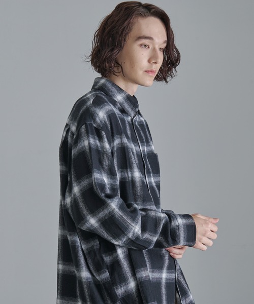 Revo.(レボ)の「【Revo.】オンブレチェックロングスリーブシャツ(シャツ/ブラウス・メンズ・ブルー/ブラウン/ホワイト・L/M)」の9枚目の写真