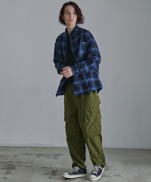 Revo.(レボ)の「【Revo.】オンブレチェックロングスリーブシャツ(シャツ/ブラウス・メンズ・ブルー/ブラウン/ホワイト・L/M)」の15枚目の写真