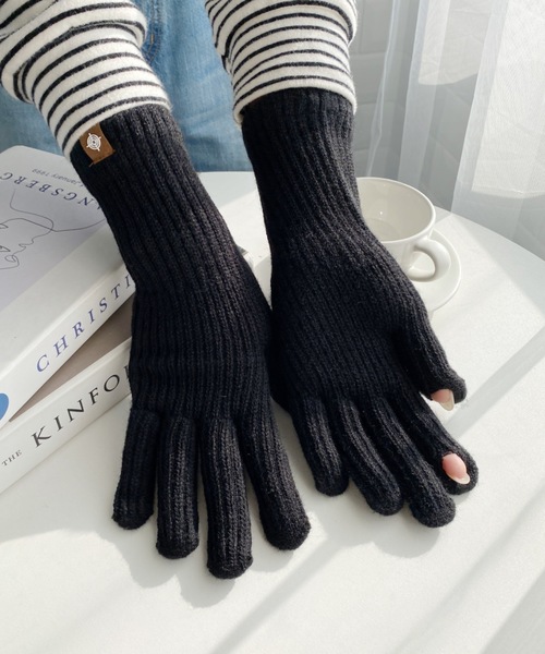 MYMOOD.（マイムード）の「【スマホ対応】リブニットホールタッチグローブ 手袋（手袋・レディース・アイボリー/ベージュ/グレー/ブラック・FREE）」の19枚目の写真