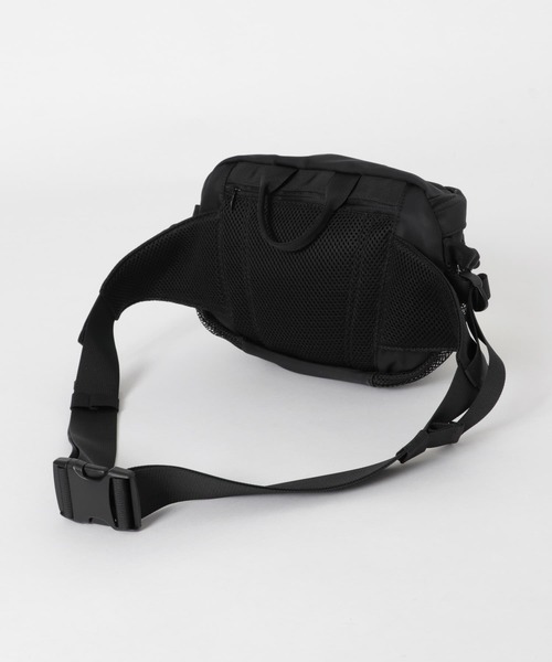 URBAN RESEARCH（アーバンリサーチ）の「『撥水』C.L.F BELT BAG（ボディバッグ/ウエストポーチ・メンズ・ブラック・FREE）」の8枚目の写真