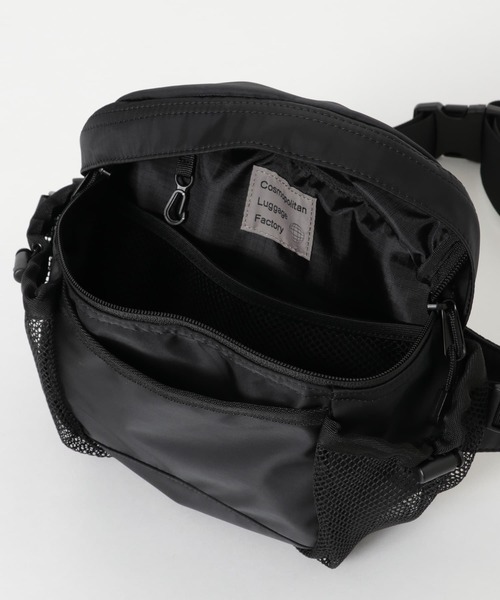 URBAN RESEARCH（アーバンリサーチ）の「『撥水』C.L.F BELT BAG（ボディバッグ/ウエストポーチ・メンズ・ブラック・FREE）」の9枚目の写真