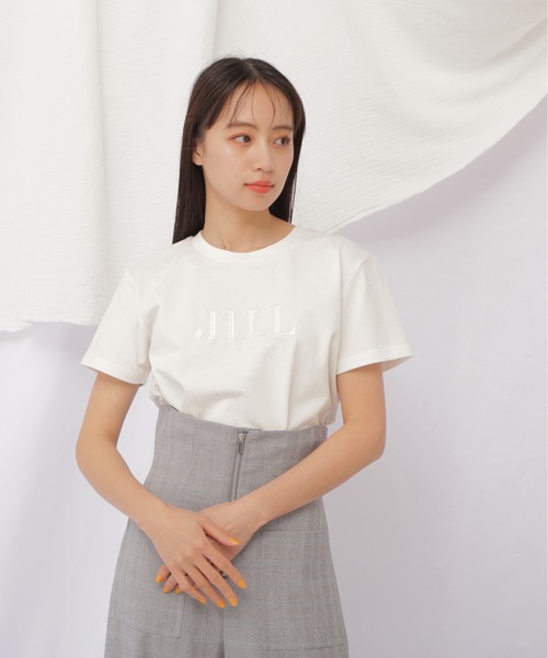 JILL by JILL STUART（ジルバイジルスチュアート）の「◇JBオーガニック刺繍ロゴＴシャツ（Tシャツ/カットソー・レディース・ブラック/ホワイト系その他3/オレンジ/オフホワイト/ホワイト系その他/ダークパープル/ライトピンク/ホワイト/ピンク系その他/シルバー系その他・FREE）」の21枚目の写真