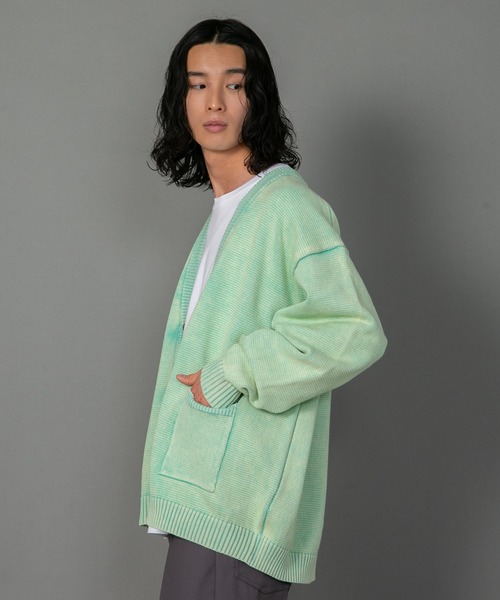 UNIIT(ユニット)の「【RAGHTRADE/ラフトレード】 ピグメントニットカーディガン オーバーサイズ(カーディガン/ボレロ・メンズ・ピンク/ミント/ブラック・MEDIUM/X-LARGE/LARGE)」の4枚目の写真