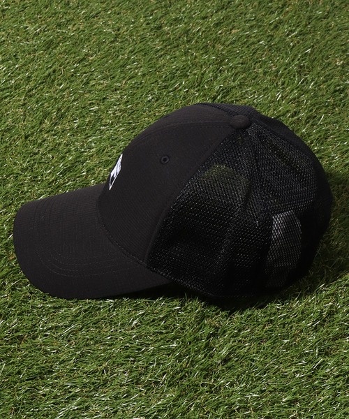 FILA(フィラ)の「【FILA/フィラ】リプリーブ×メッシュ ミニロゴキャップ(キャップ・メンズ・ネイビー/ブラック/ホワイト・FREE)」の6枚目の写真