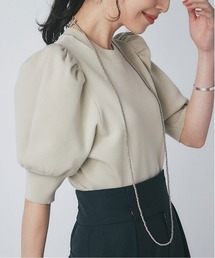 パフスリーブニット