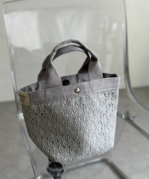 LBC（エルビーシー）の「ミニョントートバッグ（トートバッグ・レディース・オフホワイト/グレー/ブラック・FREE）」の3枚目の写真