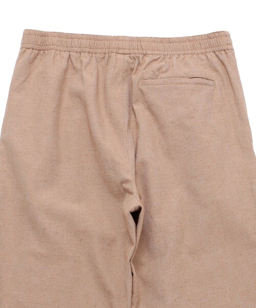 SHIPS Days（シップスデイズ）の「【SHIPS DAYS別注】UNDYED: ツイル リラックス イージー パンツ（その他パンツ・メンズ・ナチュラル/ブラウン系その他・2/95）」の9枚目の写真