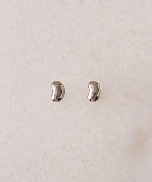 muku（ムク）の「金属アレルギー対応　ミニグレインピアス/サージカルステンレス/316L（ピアス（両耳用）・レディース・ゴールド/シルバー・FREE）」の15枚目の写真