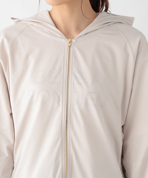 GLOBAL WORK（グローバルワーク）の「UVケアサラサラZIPPK/992258（パーカー・レディース・オフホワイト/ブラック/ライトグレー・FREE）」の19枚目の写真