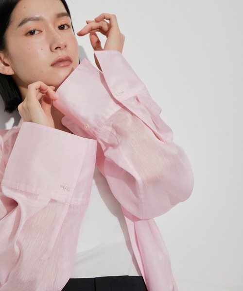 ADAM ET ROPE'（アダムエロペ）の「バックオープンシアーシャツ（シャツ/ブラウス・レディース・ホワイト系その他5/キナリ/ピンク・FREE）」の14枚目の写真